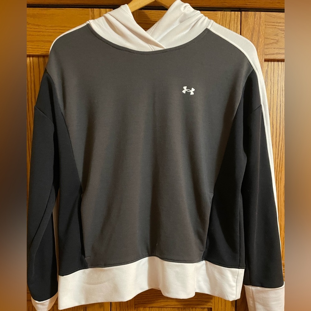 Under Armour Hooded Sweatshirt